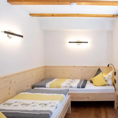 Saegfeiler Apartment *